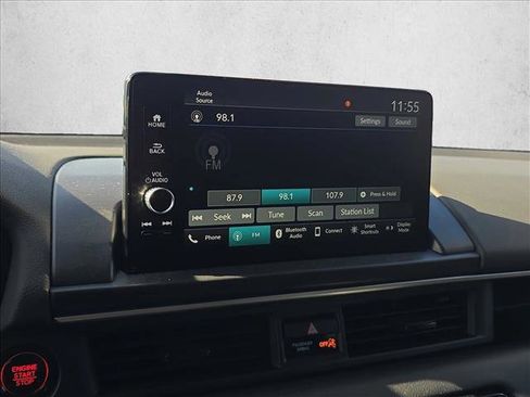 Used 2024 Honda Pilot EX-L image 11