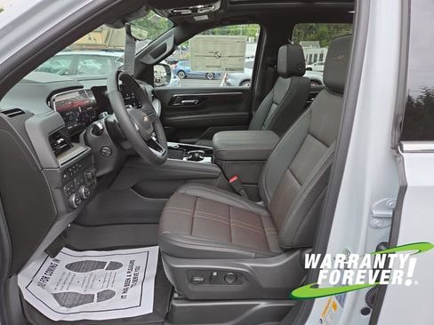 New 2026 Chevrolet Tahoe High Country AWD/4WD image 14