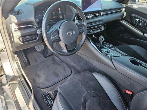 Used 2021 Toyota Supra image 9