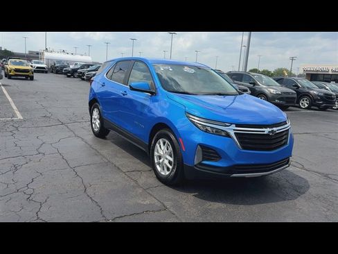 Certified 2024 Chevrolet Equinox LT FWD image 2