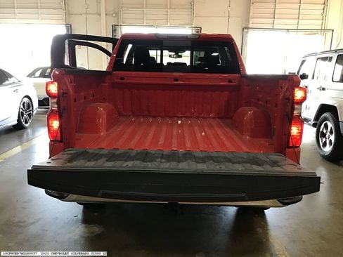 Used 2021 Chevrolet Silverado 1500 LT w/ Texas Edition Plus RWD image 10