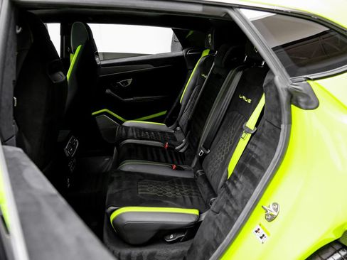 Used 2023 Lamborghini Urus Performante AWD/4WD image 52