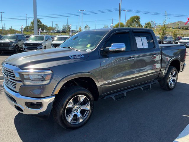 Used 2019 RAM 1500 Laramie AWD/4WD image 3