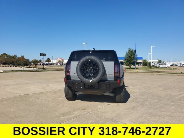 New 2026 GMC Hummer EV SUV AWD/4WD image 6