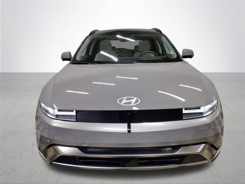 New 2026 Hyundai Ioniq 5 Limited image 3