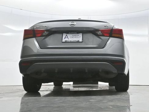 Used 2024 Nissan Altima 2.5 SV FWD image 61