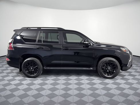 Used 2023 Lexus GX 460 w/ Black Line Special Edition AWD/4WD image 8