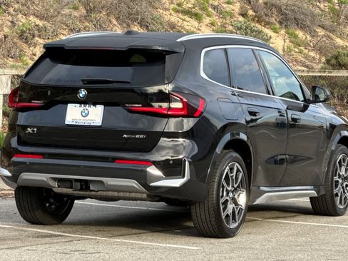 New 2026 BMW X1 xDrive28i w/ Technology Package image 2
