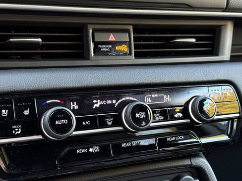 New 2026 Honda Pilot Black Edition image 25