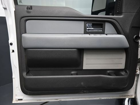 Used 2012 Ford F150 XLT w/ XLT Chrome Pkg AWD/4WD image 10