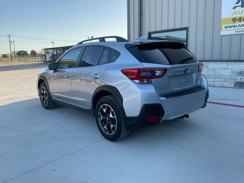 Used 2020 Subaru Crosstrek 2.0i Premium w/ Moonroof Package 2 image 6
