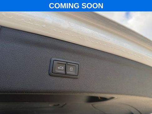 Used 2016 Audi Q3 2.0T Premium Plus w/ Technology Package AWD/4WD image 19