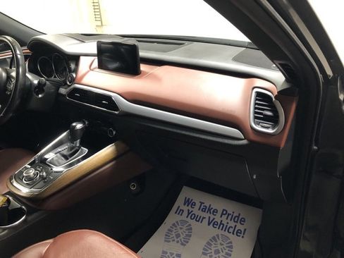 Used 2017 MAZDA CX-9 Signature image 14