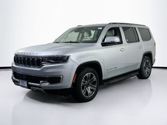 Used 2022 Jeep Wagoneer Series III w/ Flexible Seating Group AWD/4WD video 1