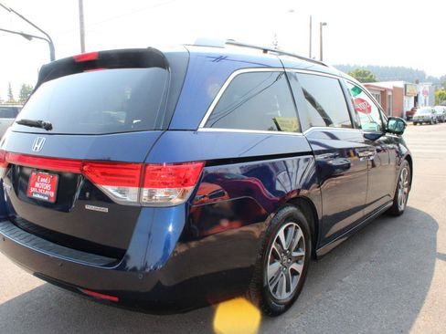 Used 2015 Honda Odyssey Touring image 6