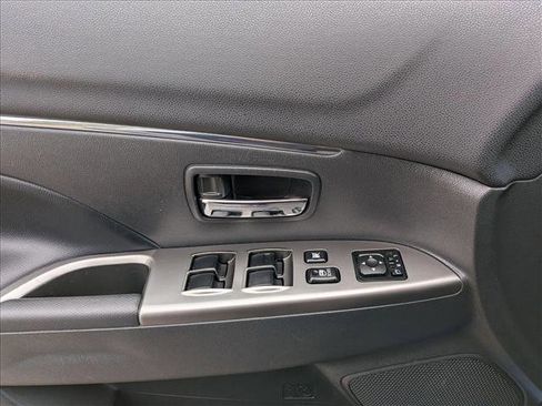 Used 2024 Mitsubishi Outlander Sport AWD image 15