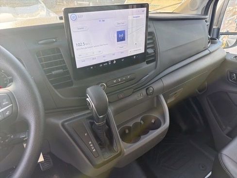 New 2024 Ford Transit 250 148 Medium Roof image 20