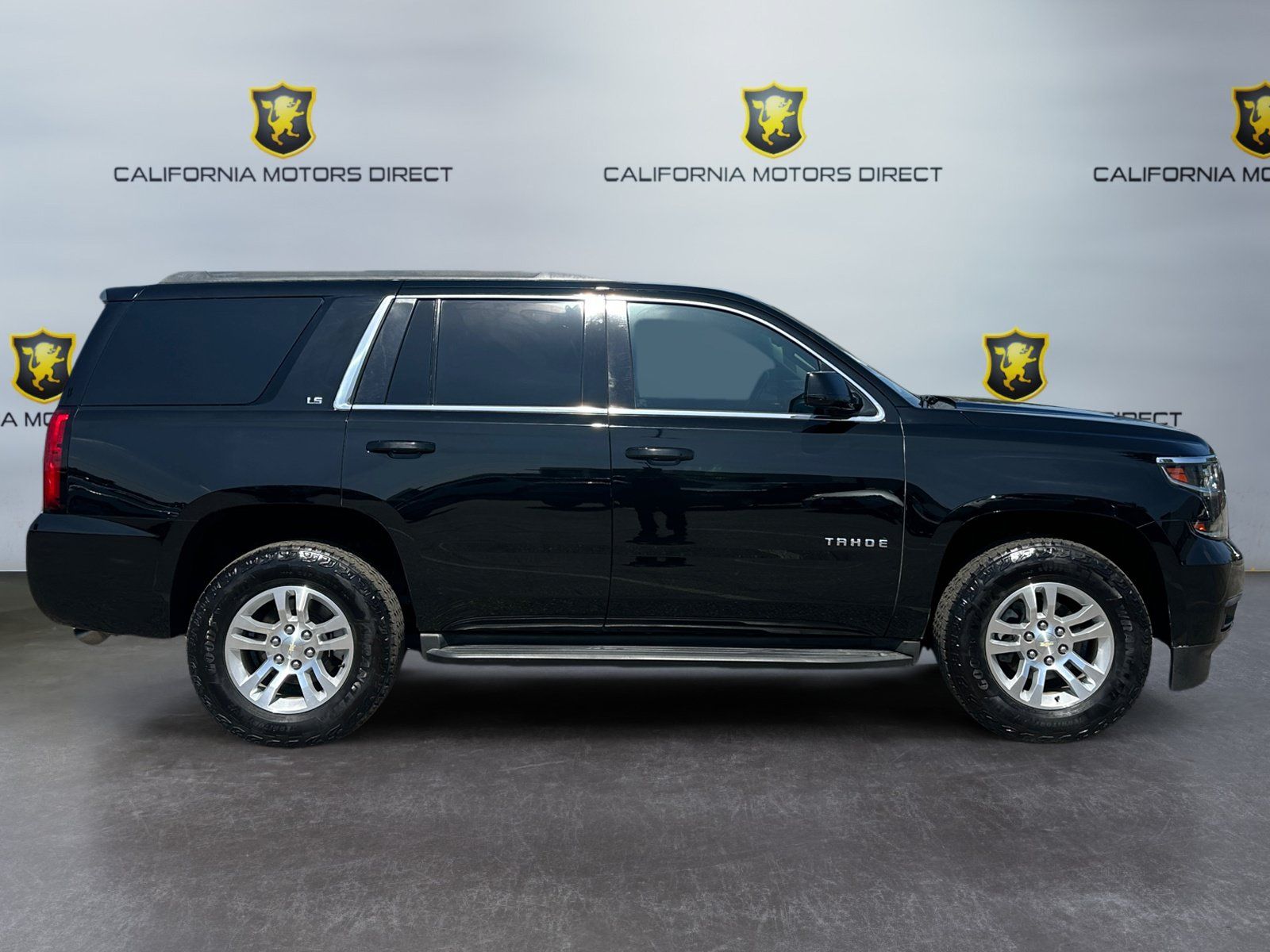 Used 2016 Chevrolet Tahoe LS w/ Max Trailering Package RWD image 6