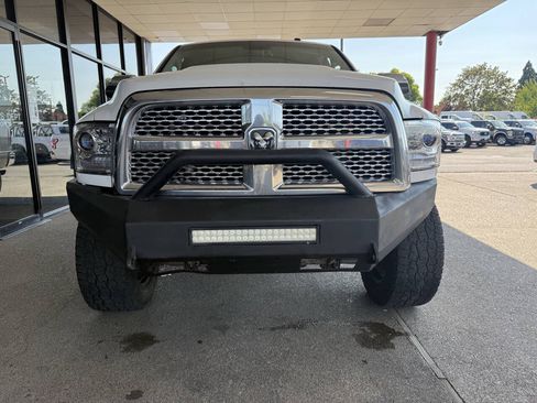 Used 2014 RAM 3500 Laramie AWD/4WD image 9