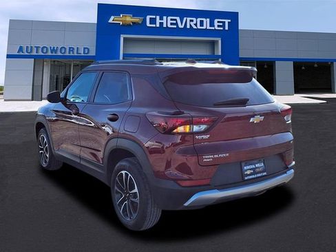 Used 2025 Chevrolet TrailBlazer LT image 5