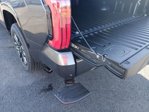 New 2026 Toyota Tundra Platinum image 15