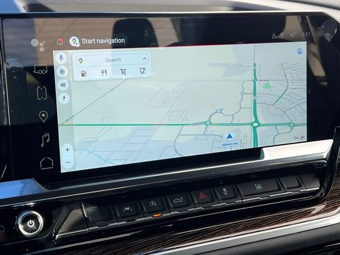 New 2025 GMC Sierra 1500 Elevation image 25