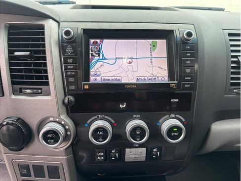 Used 2011 Toyota Sequoia Limited image 15