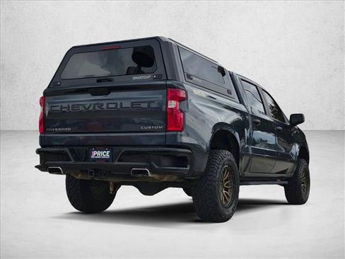 Used 2022 Chevrolet Silverado 1500 Custom Trail Boss w/ Safety Confidence Package AWD/4WD image 5
