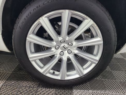 Used 2018 Volvo XC90 T6 Inscription w/ Convenience Package image 17