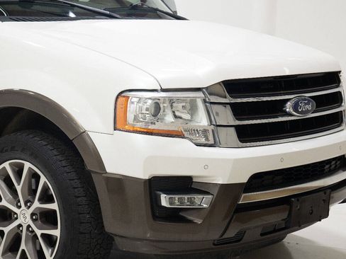 Used 2015 Ford Expedition King Ranch RWD image 9