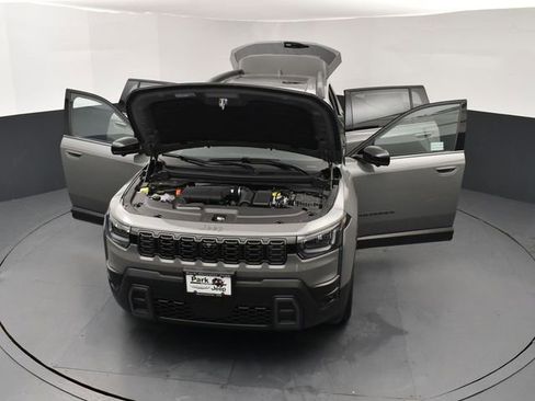 New 2026 Jeep Cherokee Overland w/ Advanced Pro Tech Group image 26