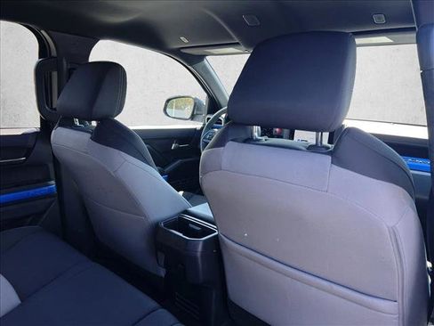 Certified 2025 Toyota Tacoma TRD Off-Road image 22