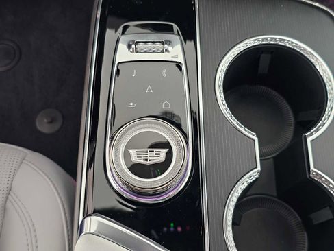 Used 2026 Cadillac Lyriq Luxury w/ LPO, Floor Liner Package RWD image 30