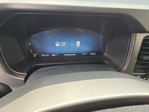 Used 2025 Ford Bronco Badlands image 33