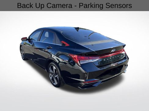 Used 2023 Hyundai Elantra Limited image 7