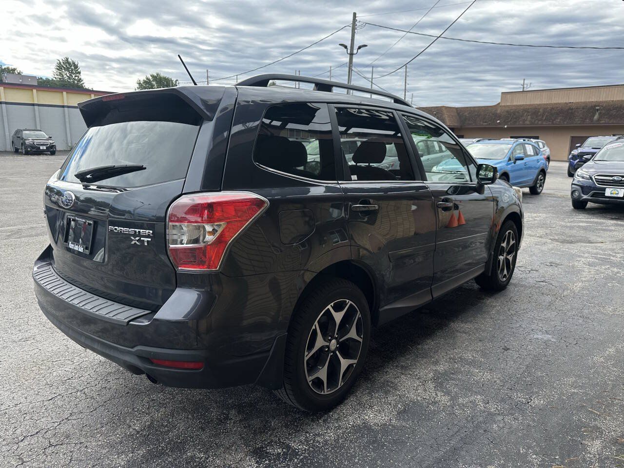 Used 2014 Subaru Forester 2.0XT Touring AWD/4WD image 3