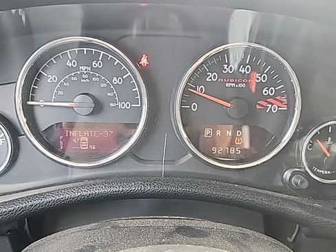 Used 2014 Jeep Wrangler Unlimited Rubicon AWD/4WD image 11