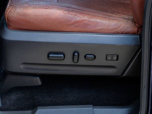 Used 2010 Ford Expedition EL 4WD image 38