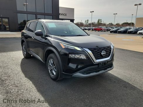 Used 2023 Nissan Rogue S image 1