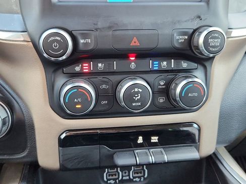 Used 2022 RAM 1500 Laramie w/ Cold Weather Group AWD/4WD image 28