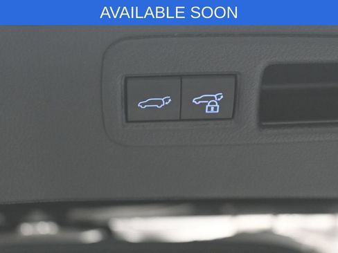 Used 2021 Toyota Venza XLE w/ Softex Package AWD/4WD image 33