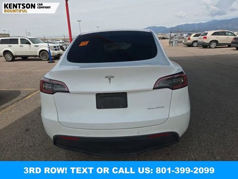 Used 2022 Tesla Model Y Long Range AWD/4WD image 4