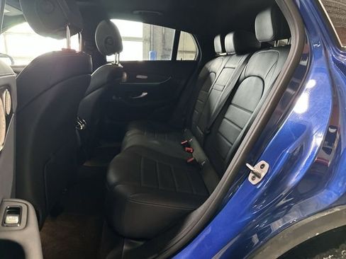 Used 2023 Mercedes-Benz GLC 300 4MATIC Coupe image 27