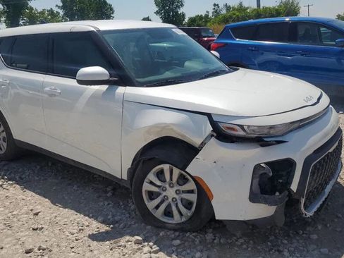 Used 2022 Kia Soul LX image 47