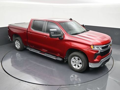 Used 2023 Chevrolet Silverado 1500 LT RWD image 18