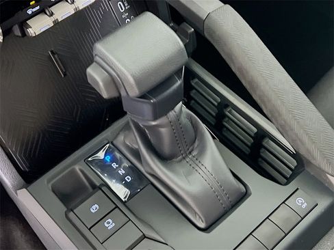 New 2026 Toyota Tacoma SR5 image 15