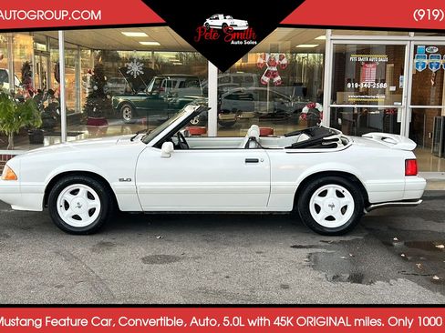 Used 1993 Ford Mustang LX RWD image 1