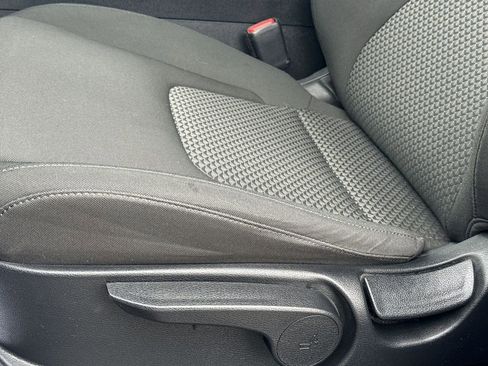 Used 2024 Kia Sportage LX image 14