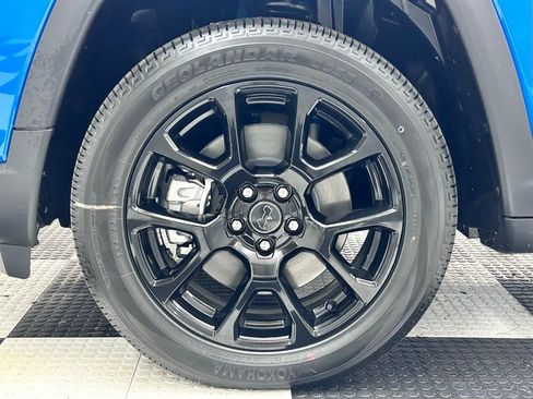 New 2026 Jeep Compass Latitude image 8