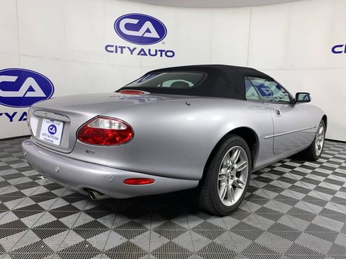 Used 2001 Jaguar XK8 Convertible RWD image 3
